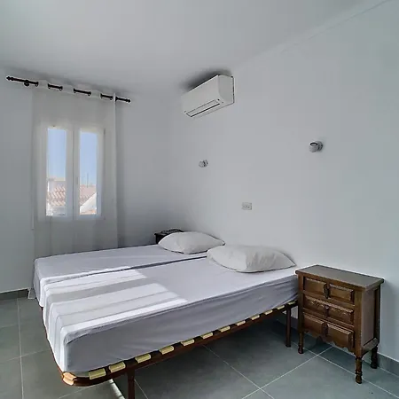 Casa Flor De Mar بيت للعطل L' Escala